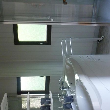 3 Gites - Relais Du Saussay In Pertheville Ners ภายนอก รูปภาพ